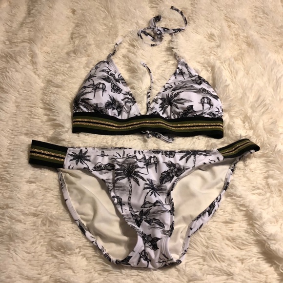 Xhilaration Other - Xhilaration for Target white & black bikini set XL